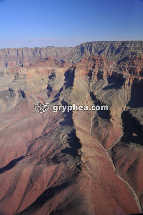 Grand Canyon et fleuve Colorado - vue aérienne - gryphea.org